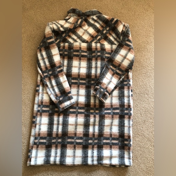 Womens long Shacket - Picture 5 of 9